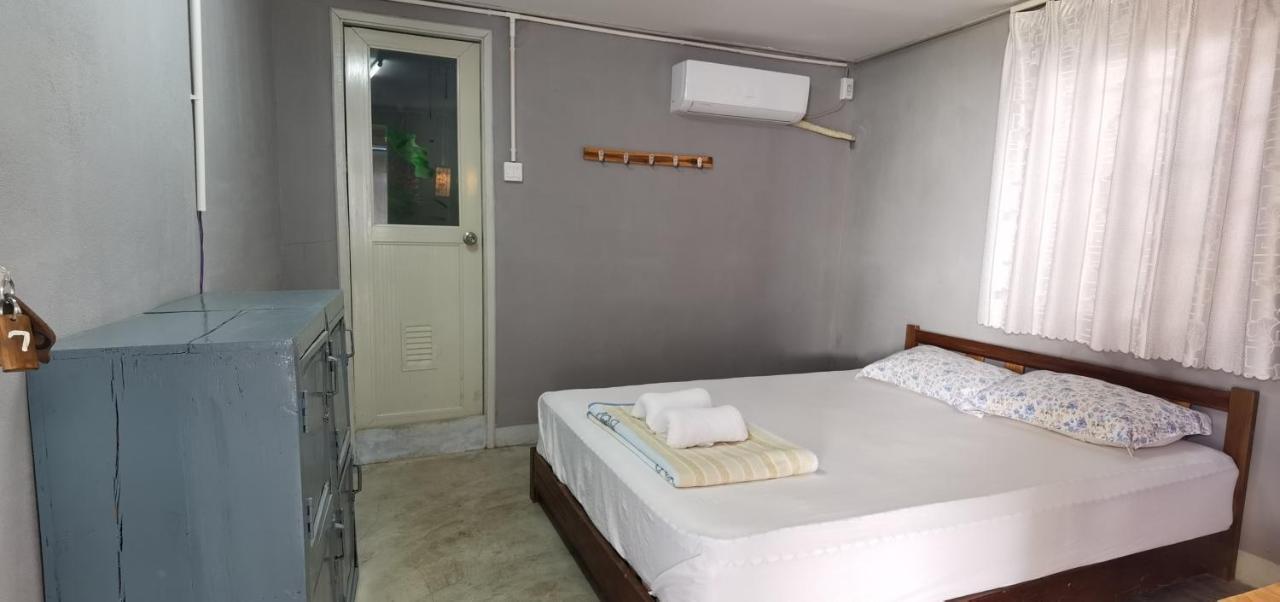 Khonesavane Hostel Luang Prabang Exterior foto